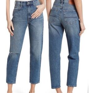 Lucky Brand High Rise Mom Jean “Drew” Medium Wash size 10/30